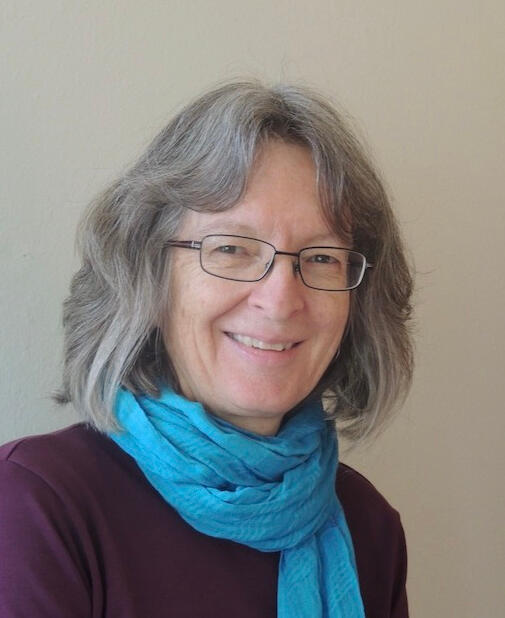 Headshot of Betsy Baker